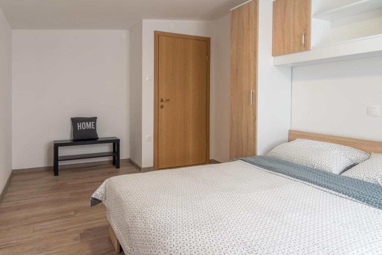 Apartmani Krzak Nin Exterior photo
