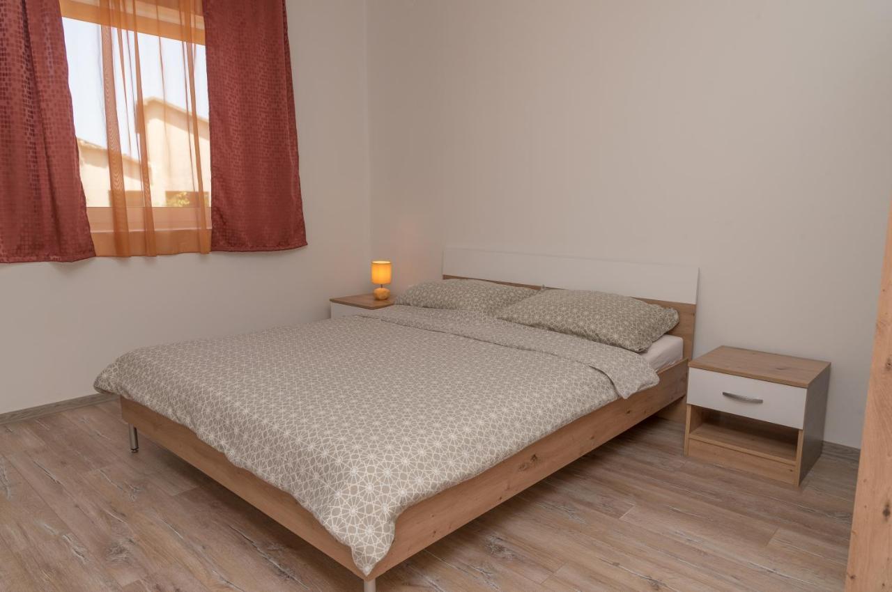 Apartmani Krzak Nin Exterior photo
